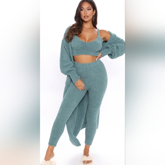 Fashion Nova Sweaters - Heather Green Fuzzy Lounge Sweater Set Size M